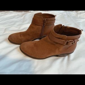 Ankle boots